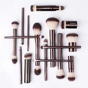 Premium Sculpting Makeup Brush